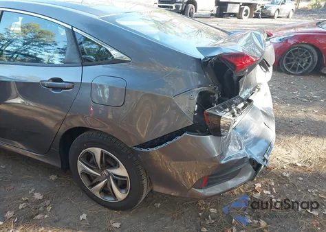 2019 Honda Civic Lx z USA, uszkodzony, nr VIN 19XFC2F68KE021343